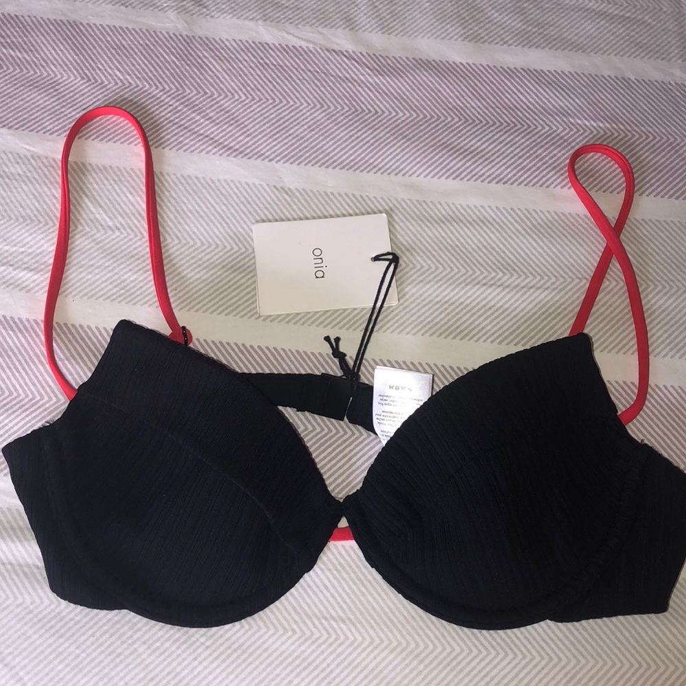 Brand new bikini top